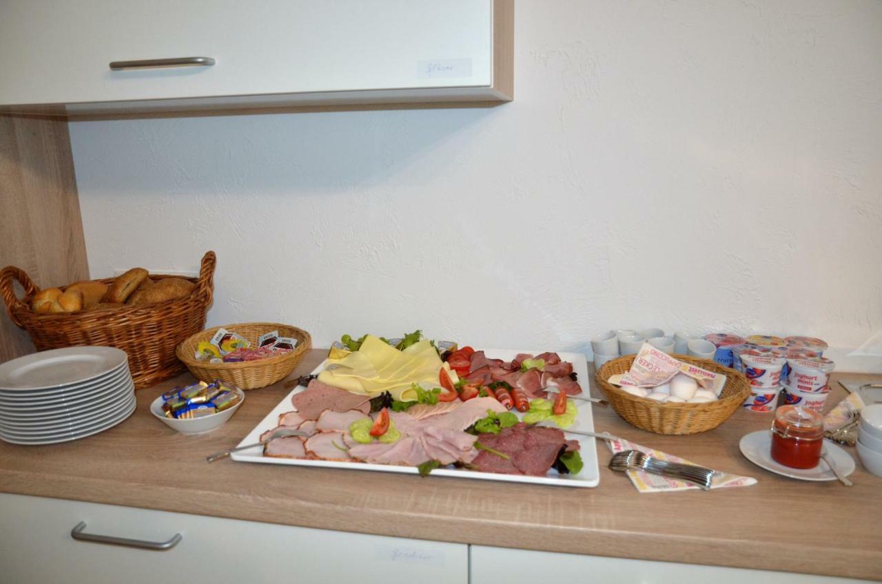 Gaestehaus Am Hochsimmer Ettringen  Екстер'єр фото